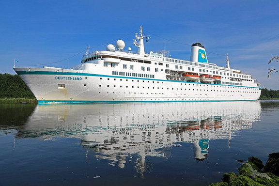 Schiff MS Deutschland