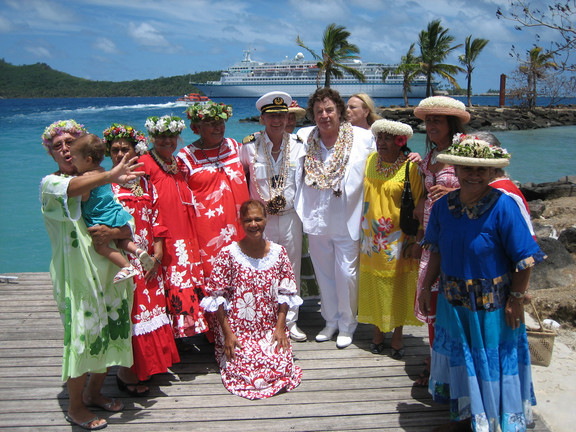 Toni Marshall für Verrückt nach Meer auf Bora Bora
