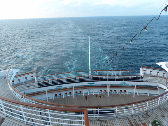 MS Artania auf See