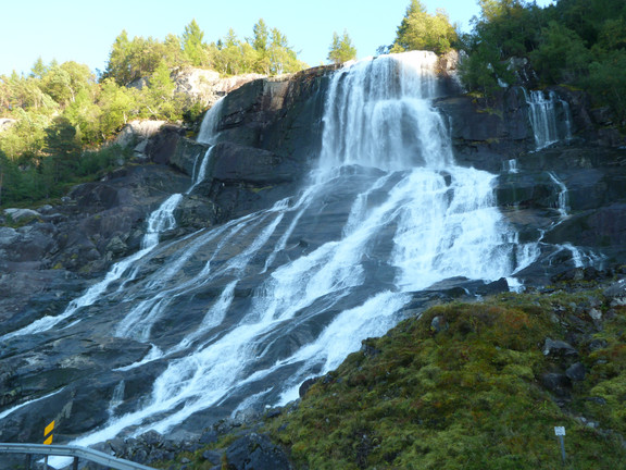 Kjosfossen Wasserfall