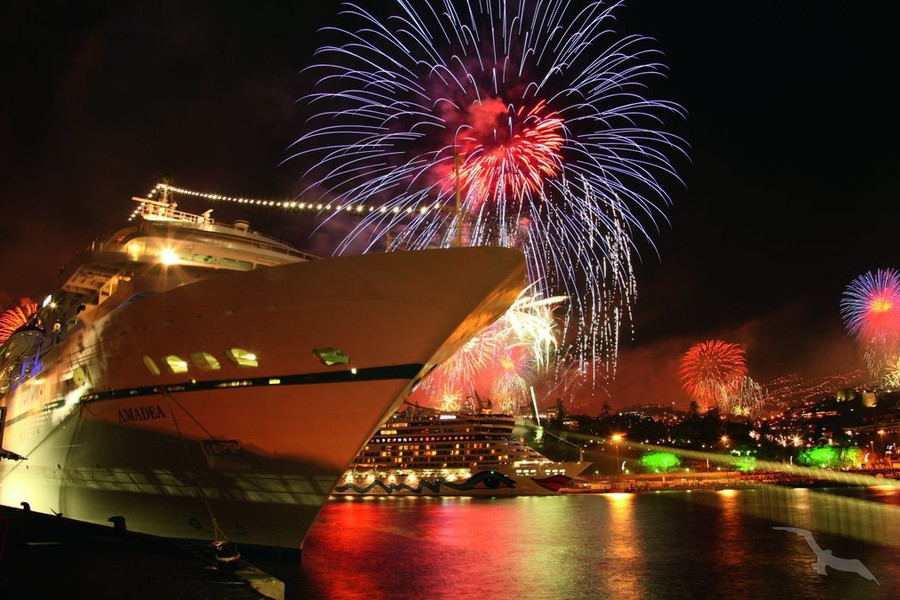 Kreuzfahrt Zu Weihnachten 2022 AMA423 Weihnachten und Silvester im sonnigen Süden • An Bord Kreuzfahrt