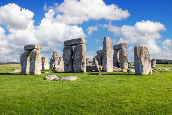 Ab in den sonnigen Süden Stonehenge Steinformation