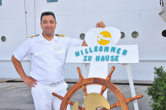 Willkommensschild von MS Amadea