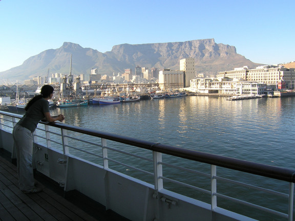 Vom Kap der Guten Hoffnung zu den Kanaren Einfahrt in den Hafen von Kapstadt