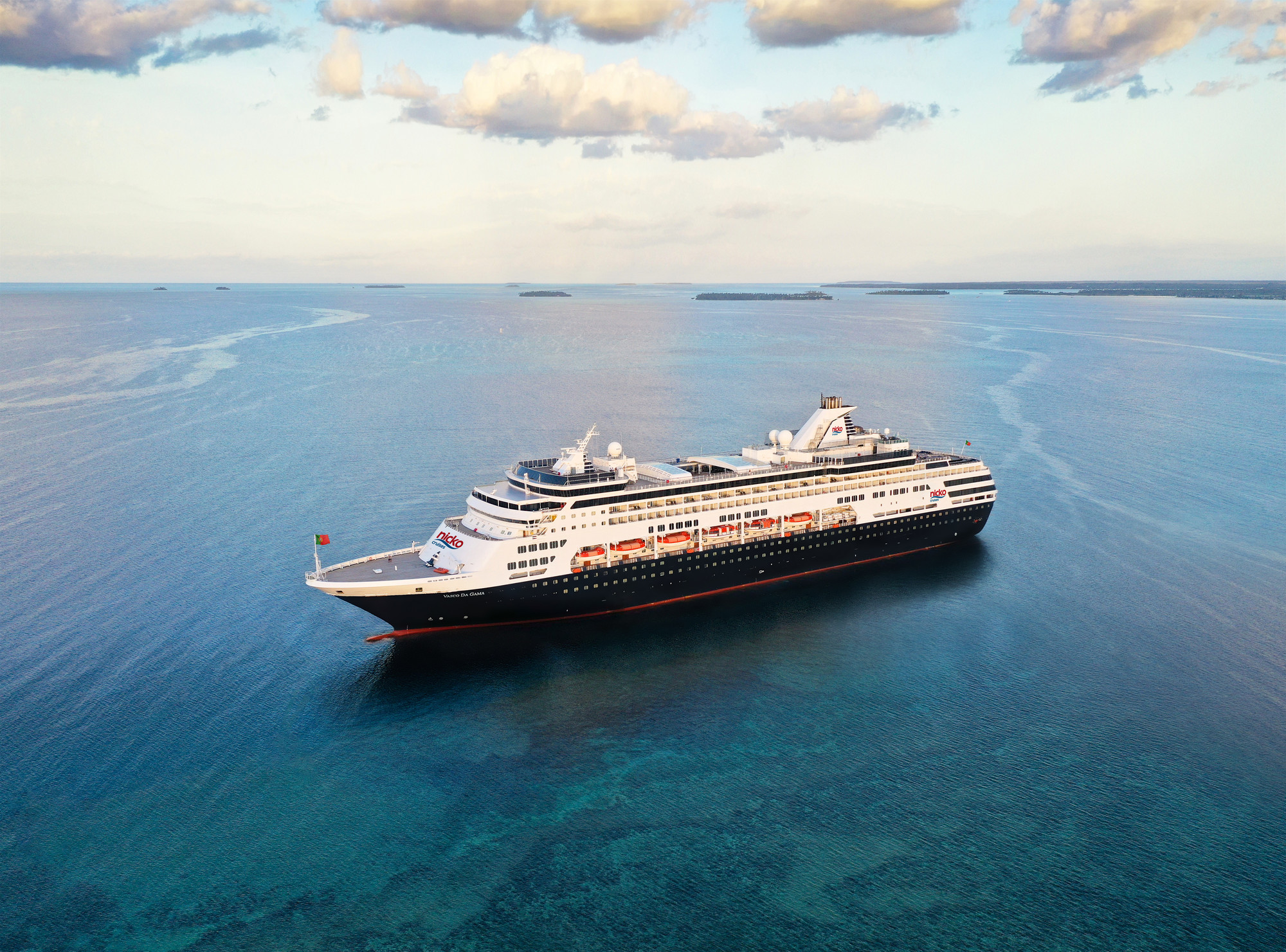 Nicko Cruises SPECIALS • An Bord Kreuzfahrt Schiffsreisen