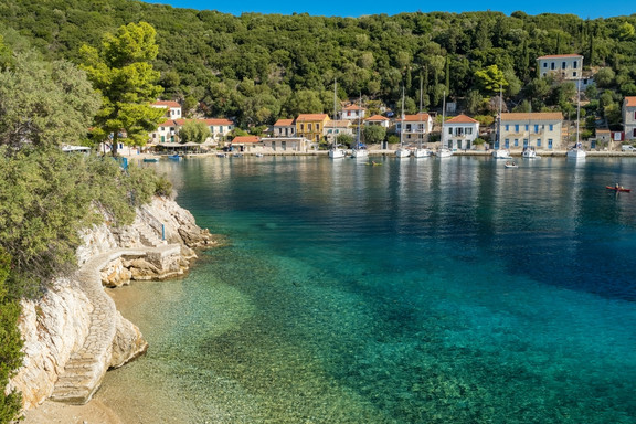 Traumziele im Mare Mediterraneum Fischerdorf auf Ithaka